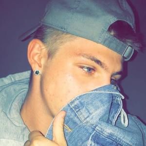 Meet your Posher, Dalton